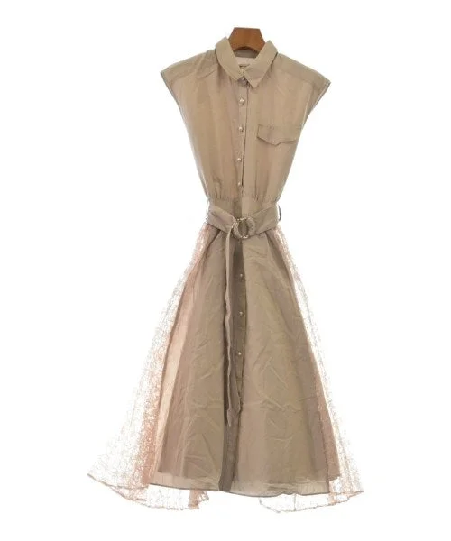 Apuweiser-riche Dresses